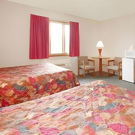 Econo Lodge Cuba I-86 Buitenkant foto