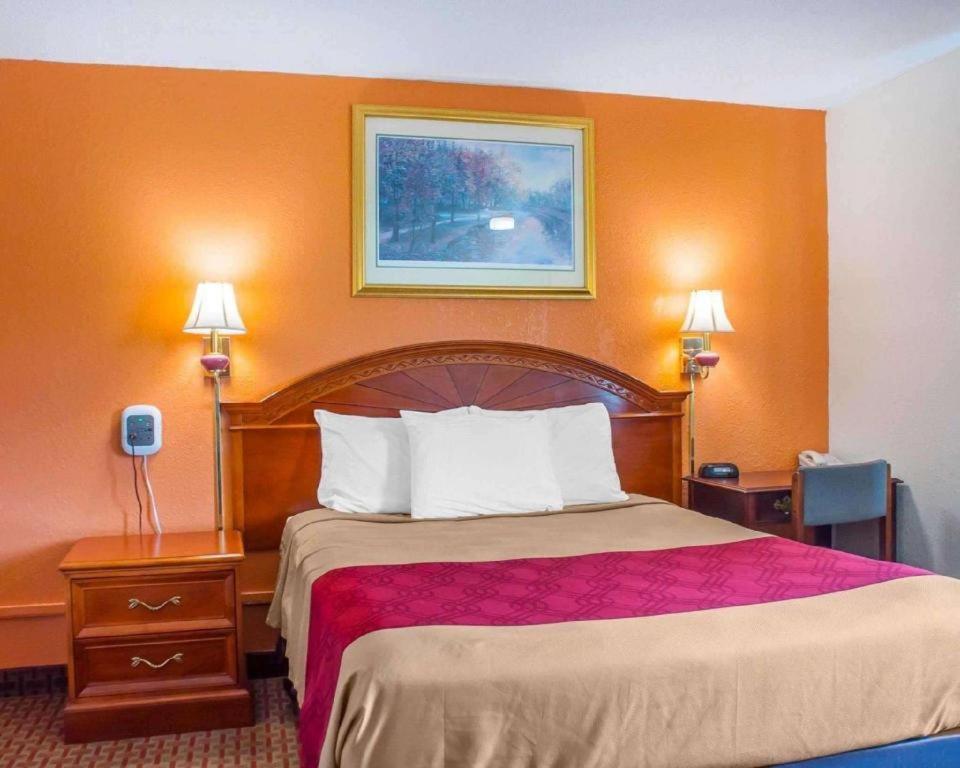 Econo Lodge Cuba I-86 Buitenkant foto