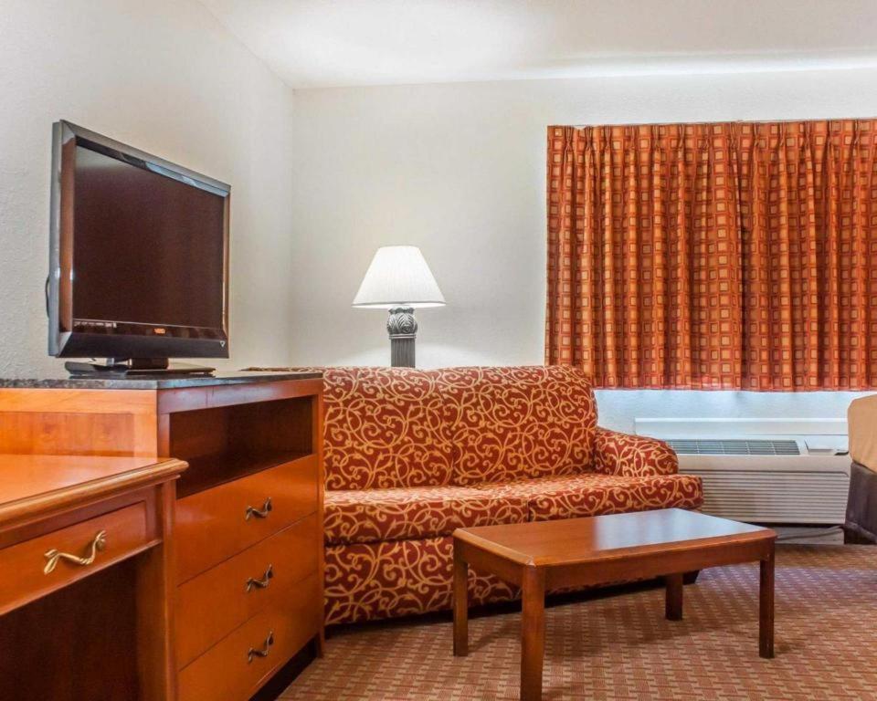 Econo Lodge Cuba I-86 Buitenkant foto