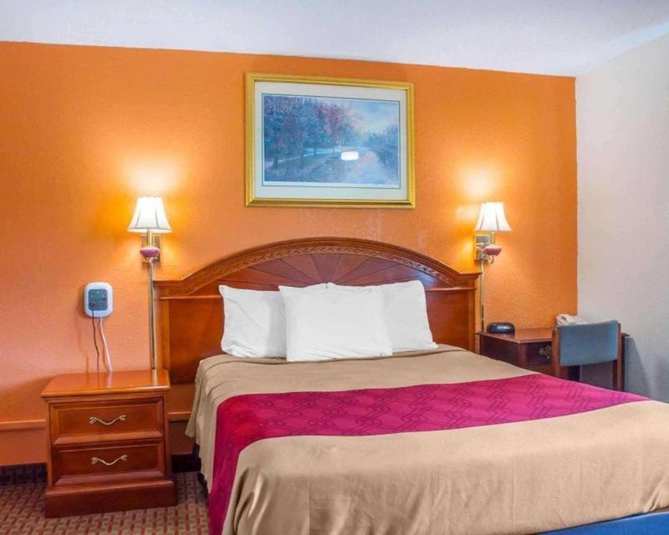 Econo Lodge Cuba I-86 Buitenkant foto